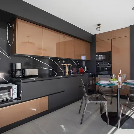 Le Grey Pearl By Interhome